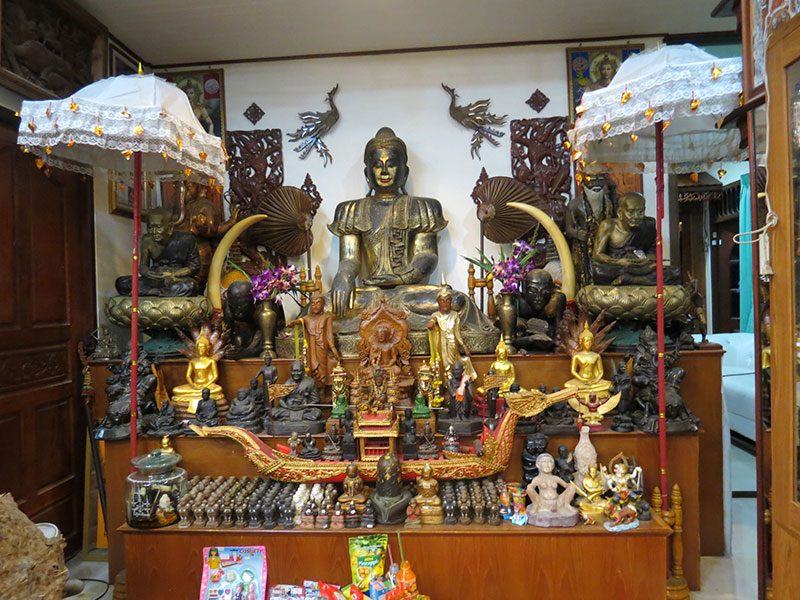 Ajarn Ohr's Thai Tattoo Temple main room